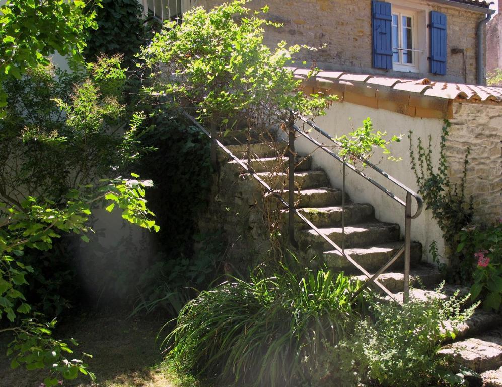 La Claverie Sainte-Radégonde-des-Noyers Exterior foto